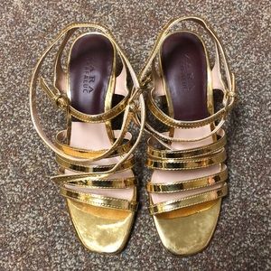 zara Heel Lace Sandal 100% new