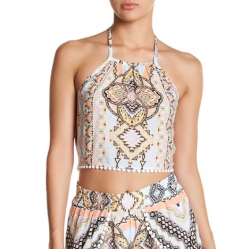 ✨HP✨ Green dragon halter crop neck tie Aztec print top