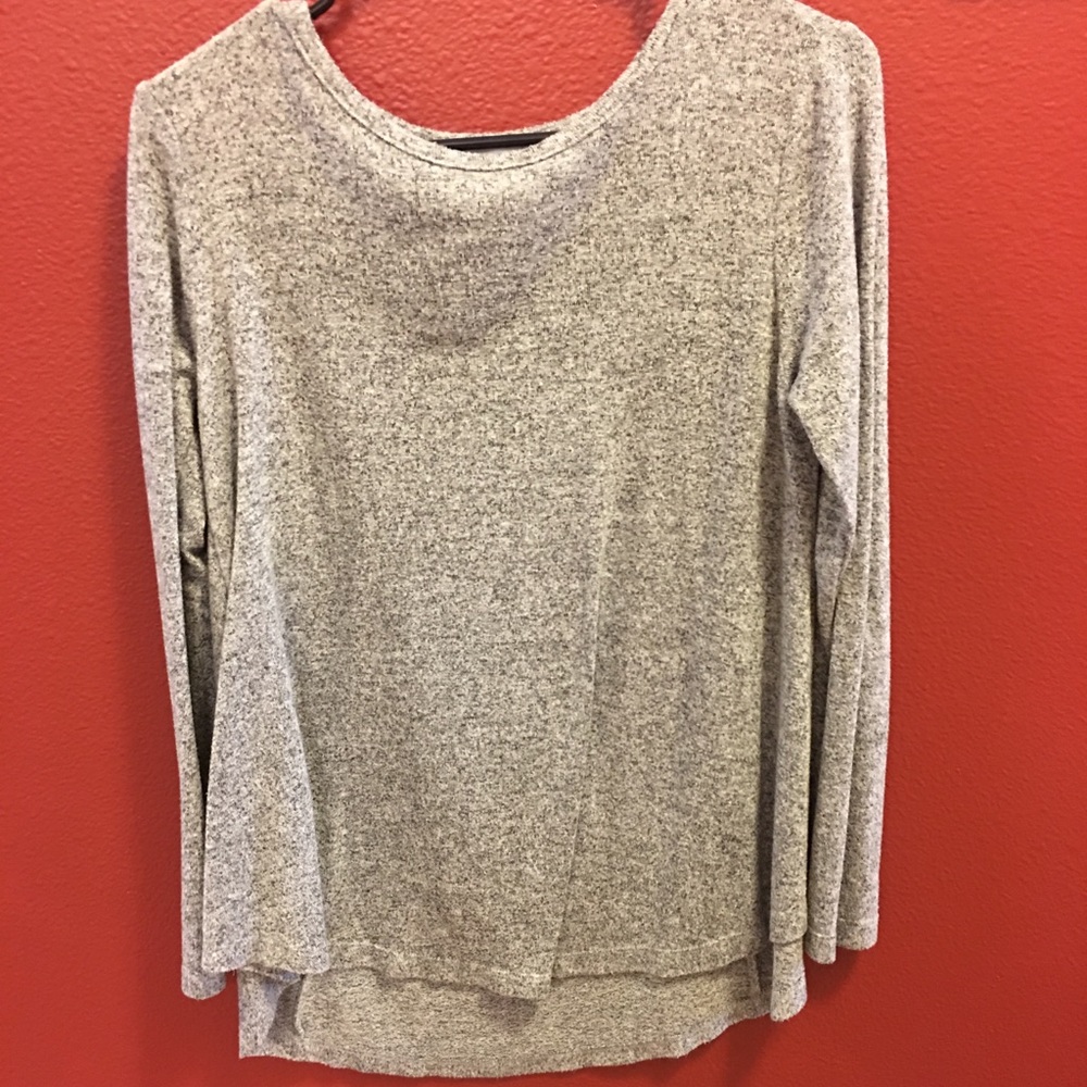 🚨🚨🚨PRICE DROP! Purple snow grey sweater