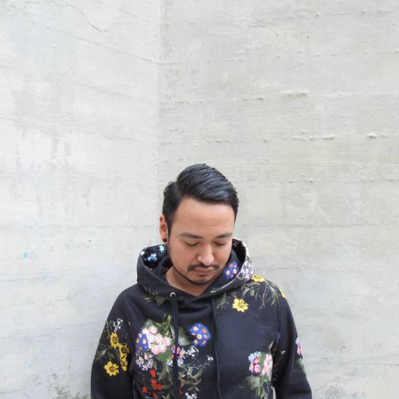 Meet your Posher, Guillermo - Picture 1 of 1