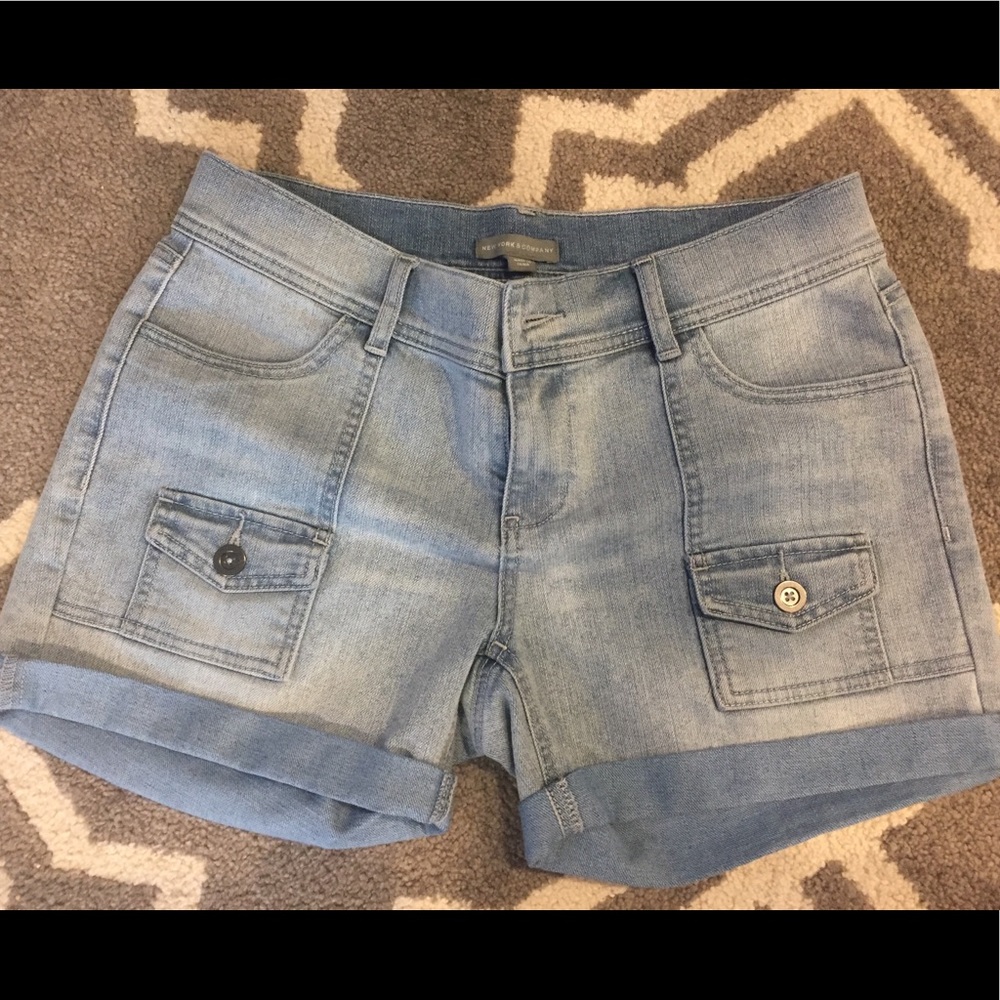 NEW YORK AND COMPANY JEANS