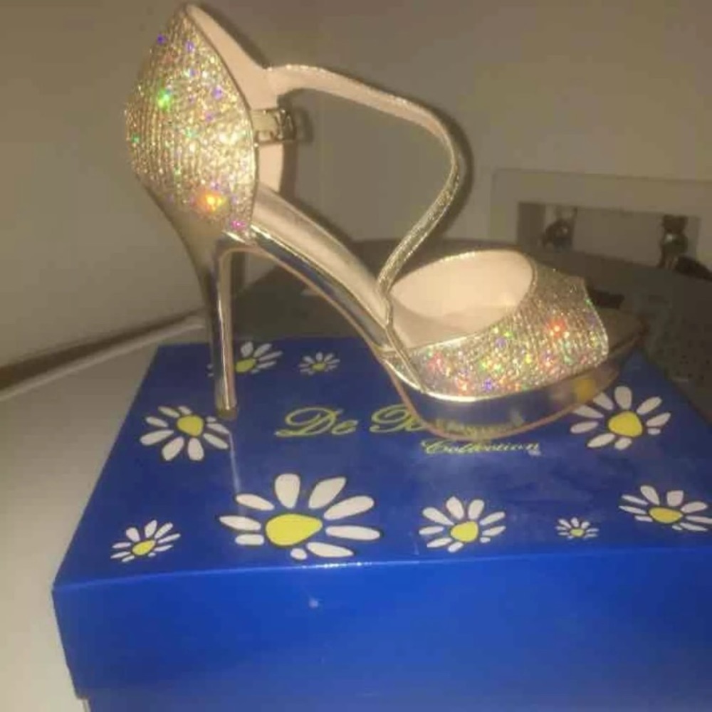 Gold Sparkling Elegant Heels