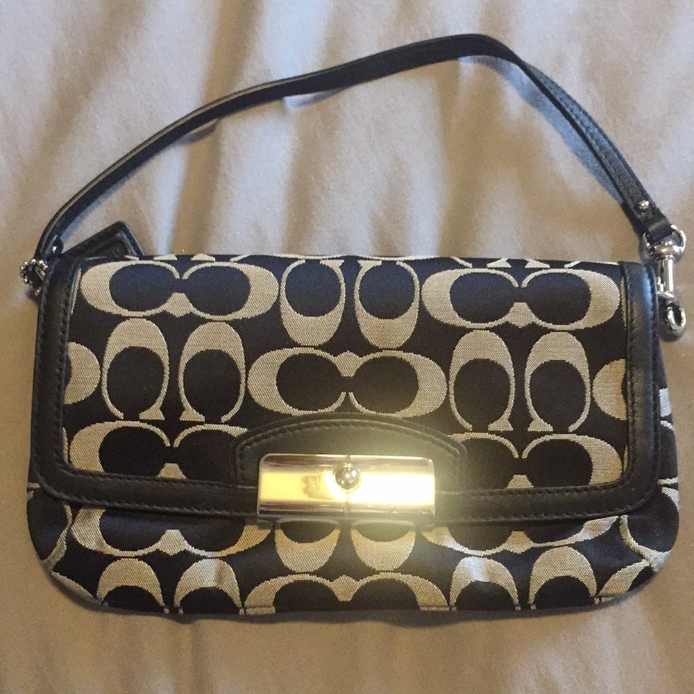 Authentic Coach wallet clutch/purse
