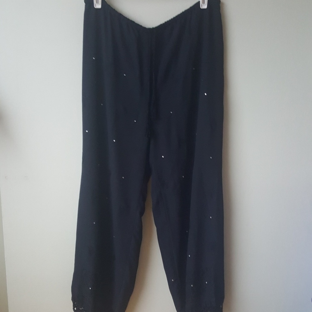 Elegant embroidered evening pants with sequin s