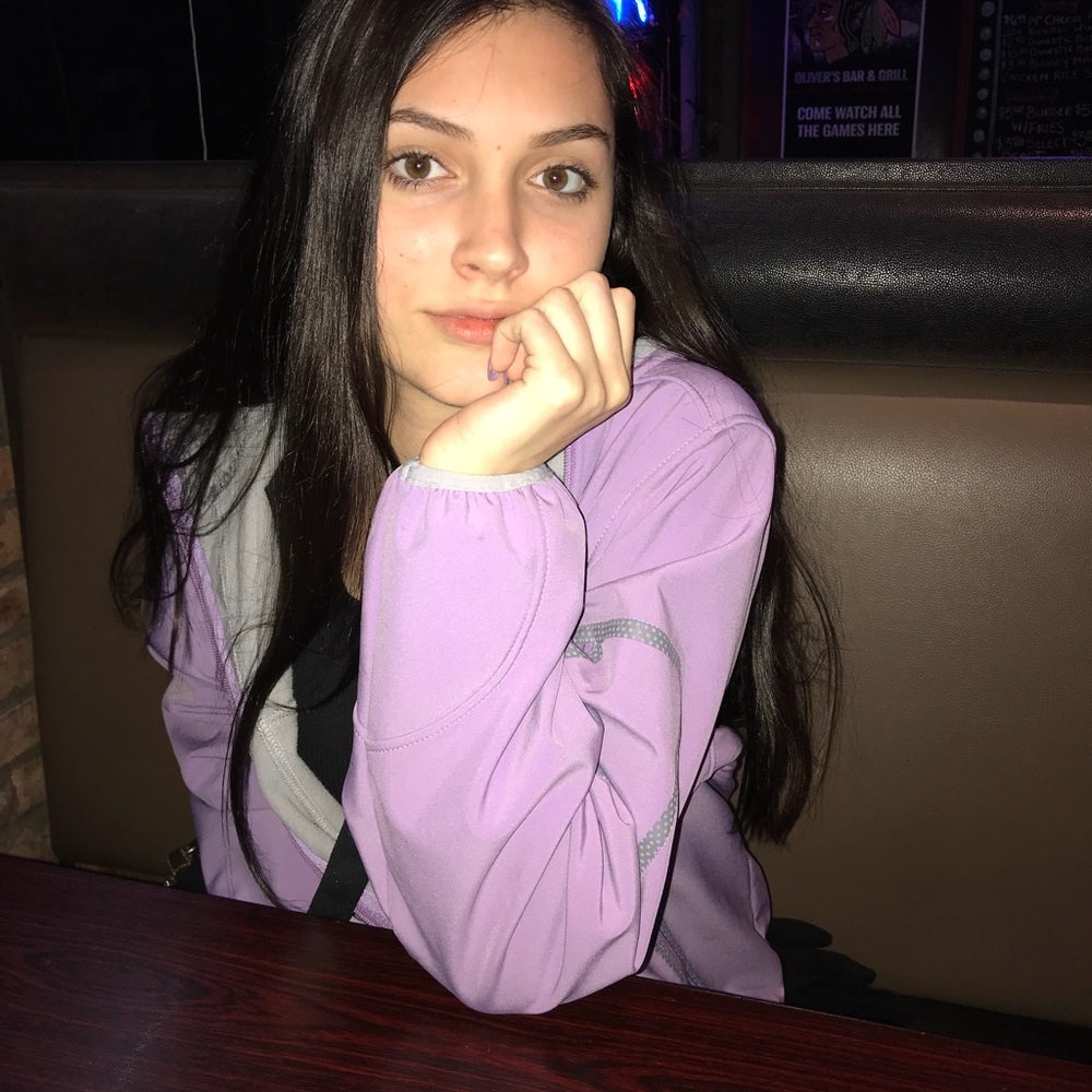 Meet your Posher, Madison