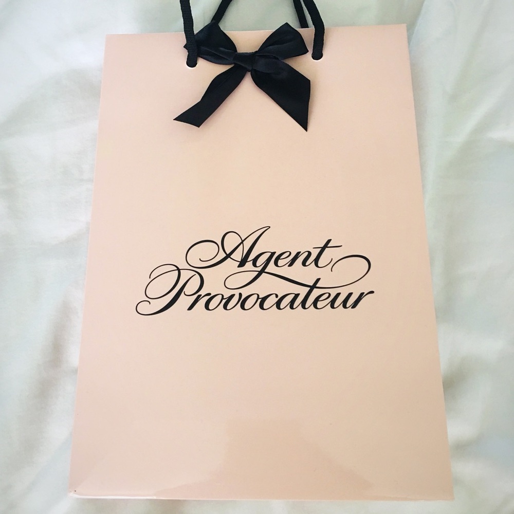 ♥️ Gift Bag Set of 3 ♥️