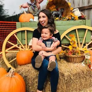 Meet your Posher, Caitlyn