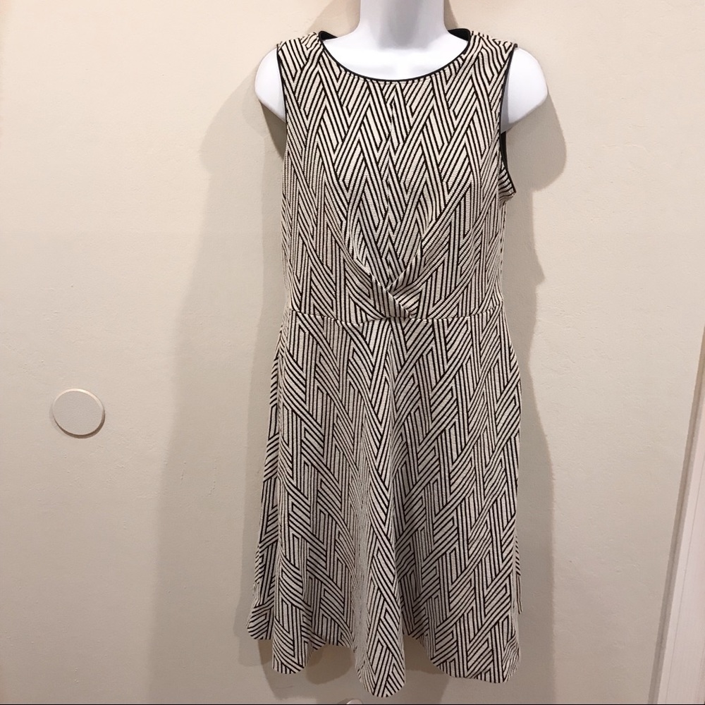 Banana Republic A-line sleeveless dress w. pockets