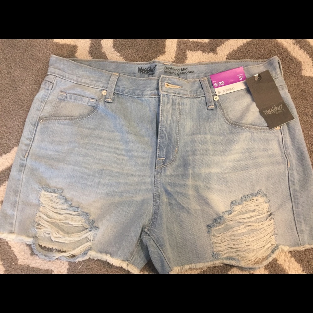 MOSSIMO Denim shorts BRAND NEW!!!!!