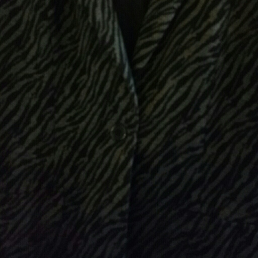 Jacket and Blouse ๐ - Picture 3 of 7