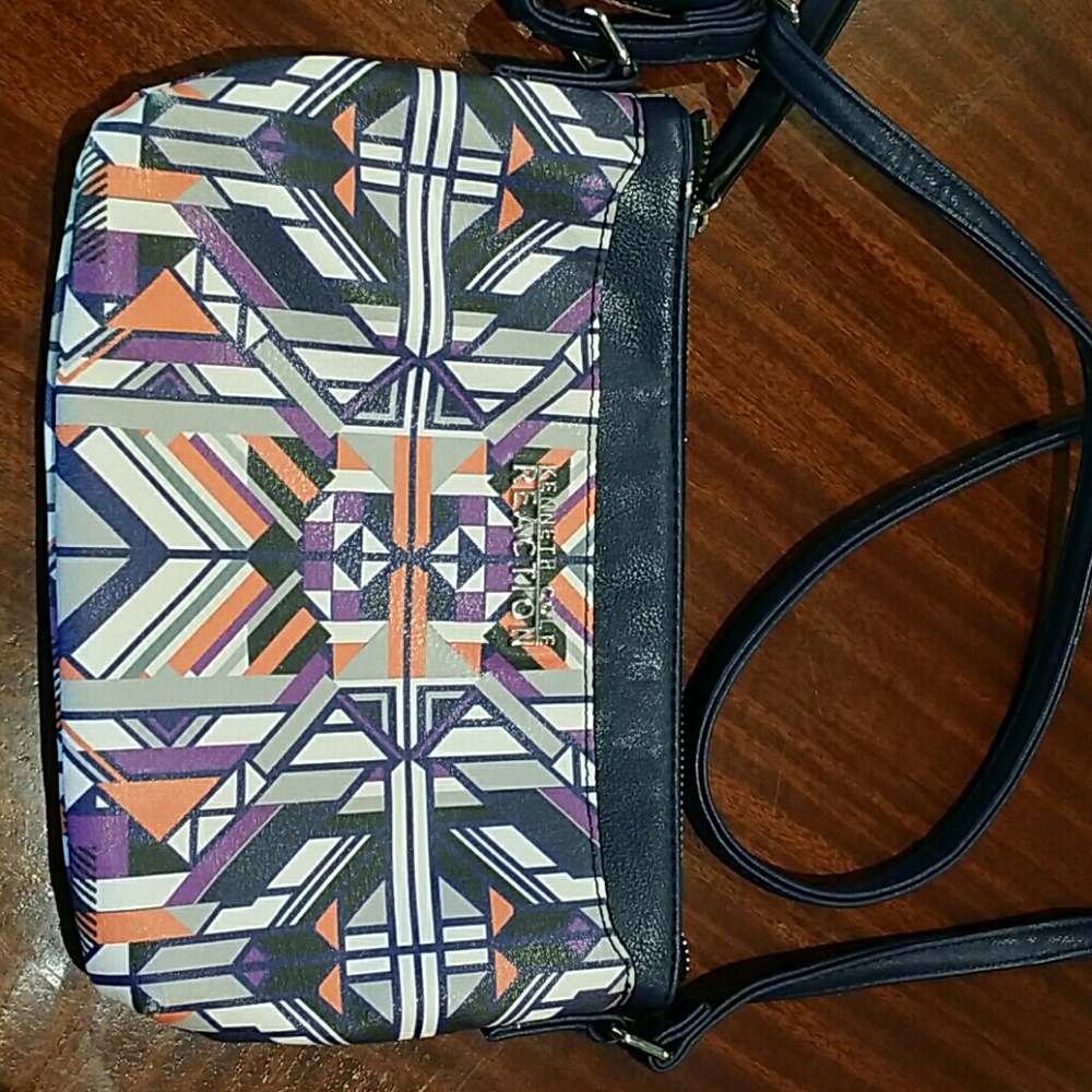 Kenneth Cole crossbag