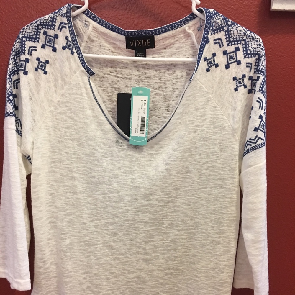 🚨🚨🚨NWT Vixbe top🚨🚨🚨PROCE DROP!