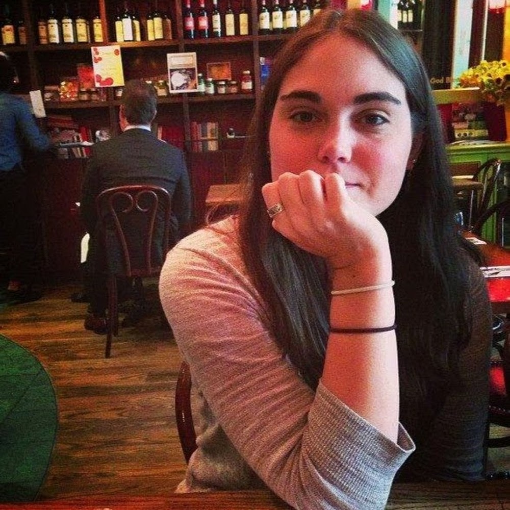 Meet your Posher, Abby