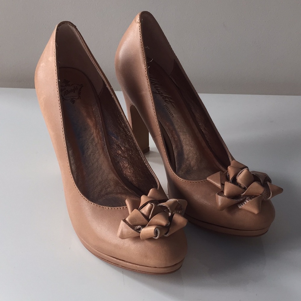 Anthropologie : Miss Albright Specialty heels