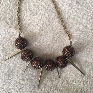Statement necklace