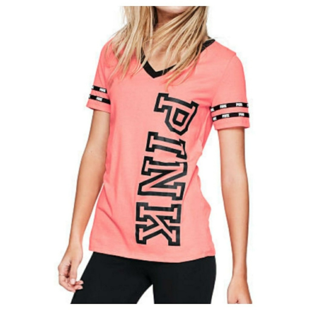 LAST ONE🌸PINK VICTORIA'S SECRET TEE 🌸 - Picture 1 of 4