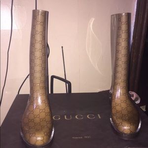 Gucci rain boots