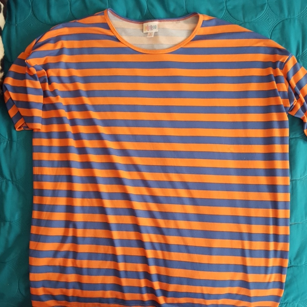 LuLaRoe Irma Tunic Top