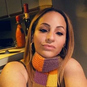 Meet your Posher, Rosa