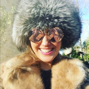 Meet your Posher, Naomi