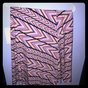 LuLaRoe Colorful Zig Zag Maxi