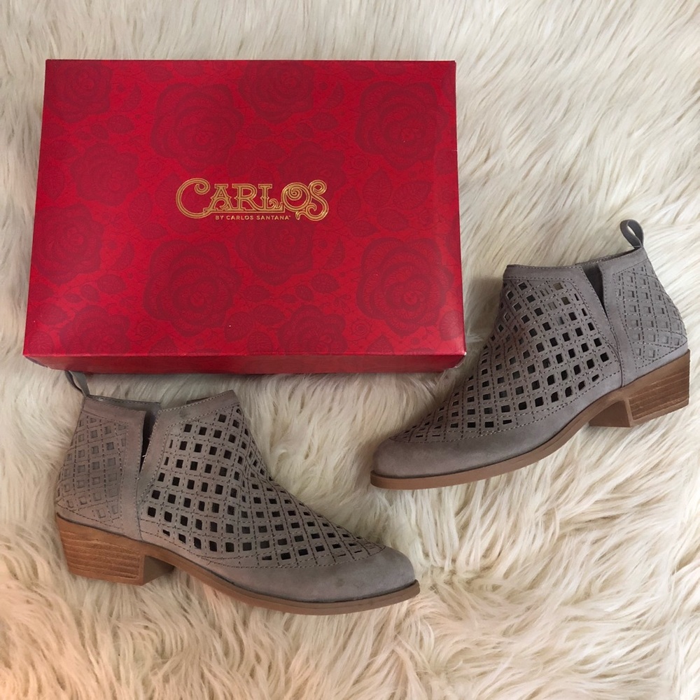 CARLOS SANTANA Perforated Side Slit Ankle Booties - Picture 3 of 8