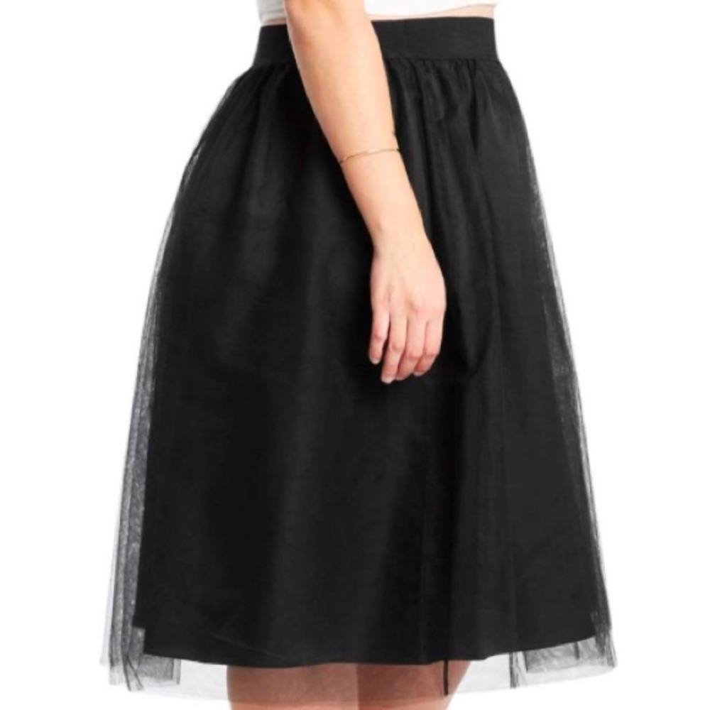 Plus size knee length tulle skirt