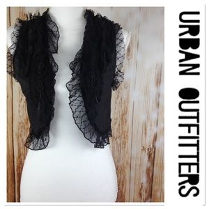 URBAN OUTFITTERS SHRUG LACE DETAILED VEST BLACK
