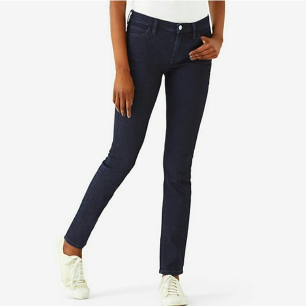 Kate Spade NEW Saturday night jeans dark wash.