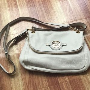 Mịchael kors bag