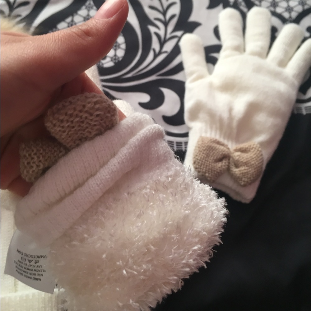 Brand New gloves from Francesca’s