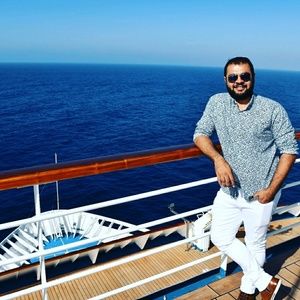 Meet your Posher, Chirag