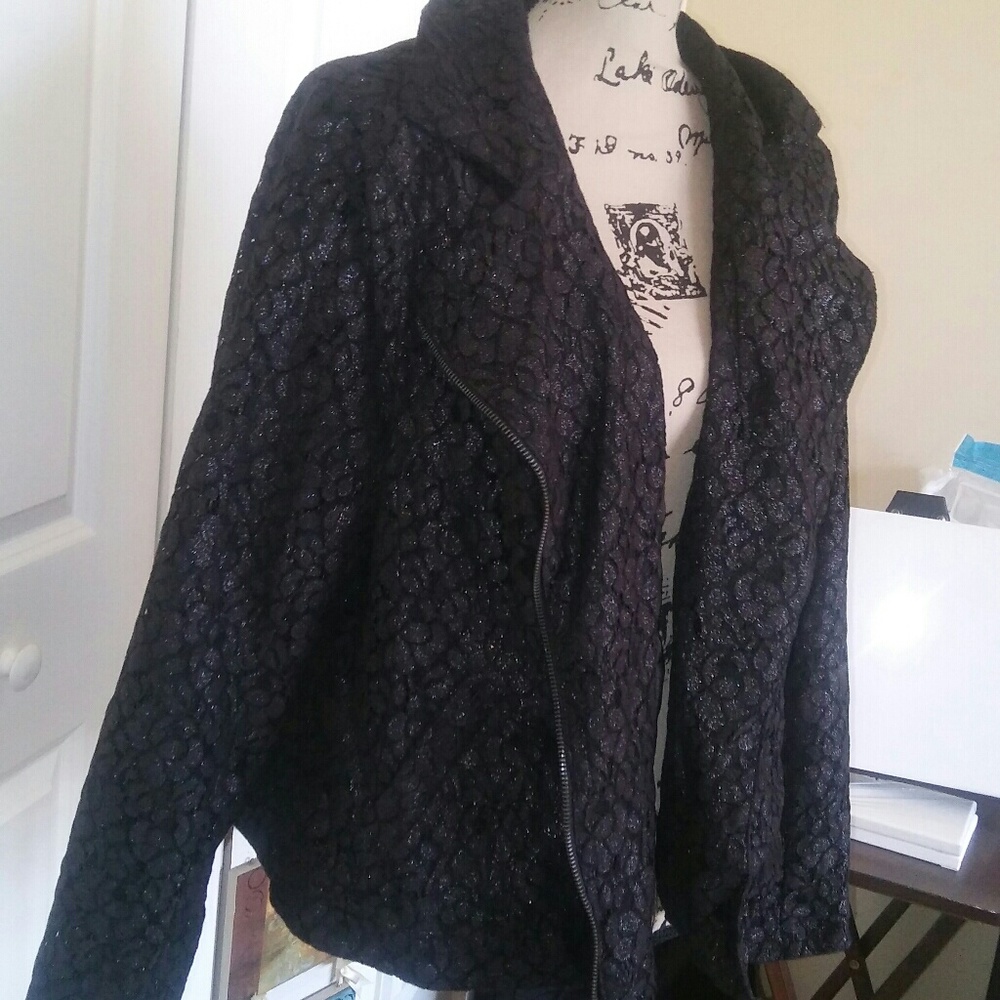 Jacket - Picture 3 of 6