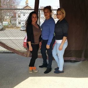 Meet your Posher, Elizabeth