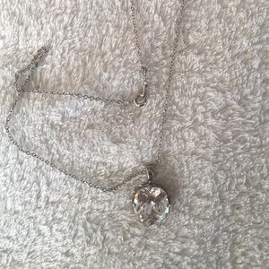 Solitaire necklace