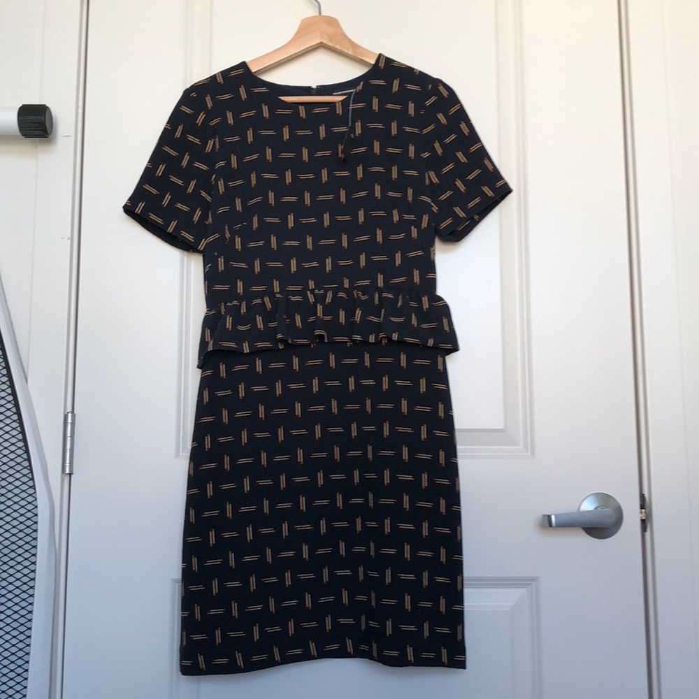 Brand new Club Monaco shuffle sheath dress size 6