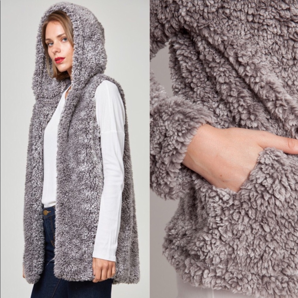 Sherpa Hooded Vest Cardigan - Picture 5 of 5