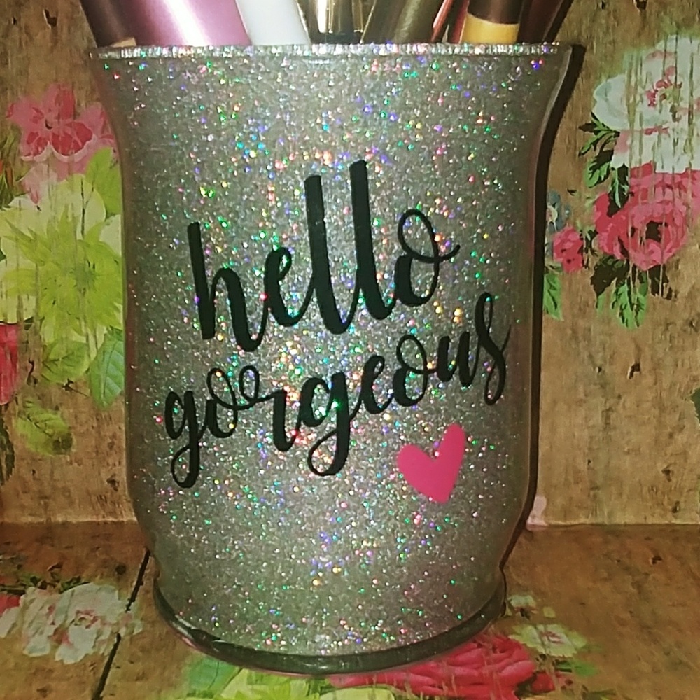 Hello Gorgeous Makeup Brush Holder