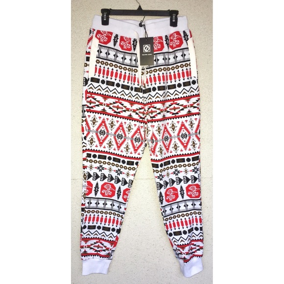 NWT  Men’s Aztec Print Tapered Jogger Pants - Picture 4 of 5