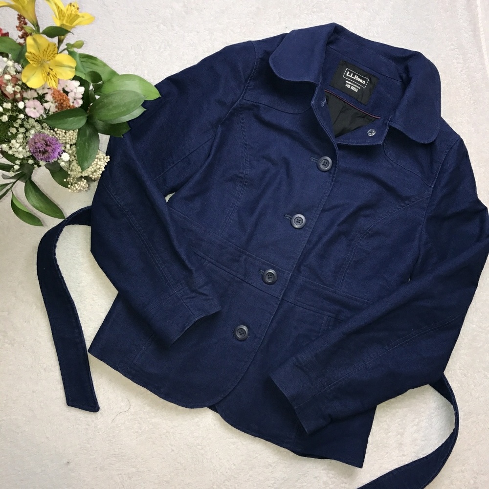 [l . l . b e a n] blue belted trench coat