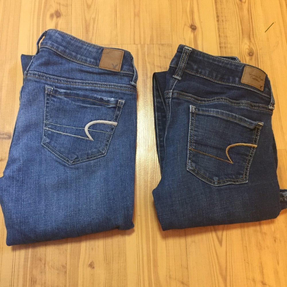 American Eagle Jeans bundle of 2!!