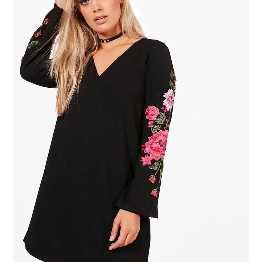 Black plunge neck dress w/ embroidered sleeves
