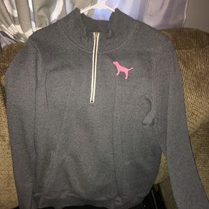 VS half zip sweatshirt