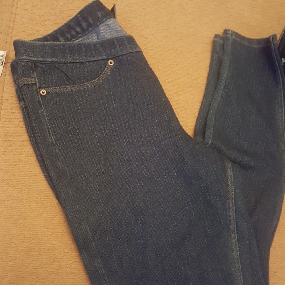 June and Daisy jeggings sz small