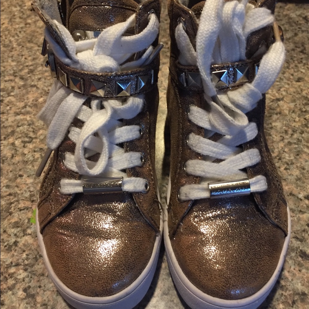Michael Kors girls shoes size 9