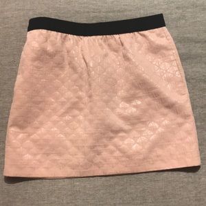 Loft skirt