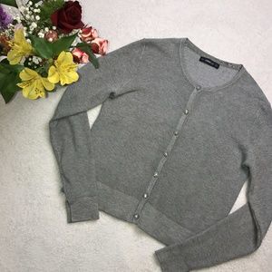 [z a r a] knit grey zirconia flower button sweater