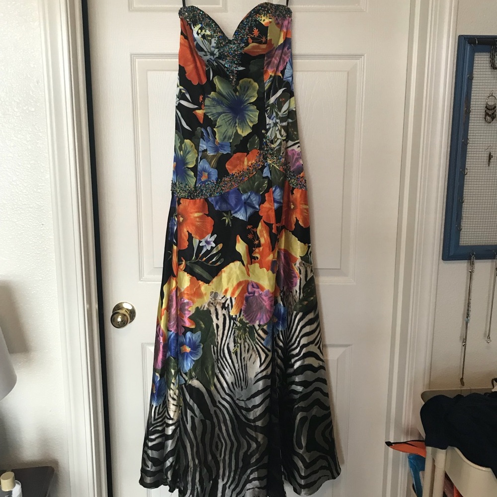 Colorful prom dress!