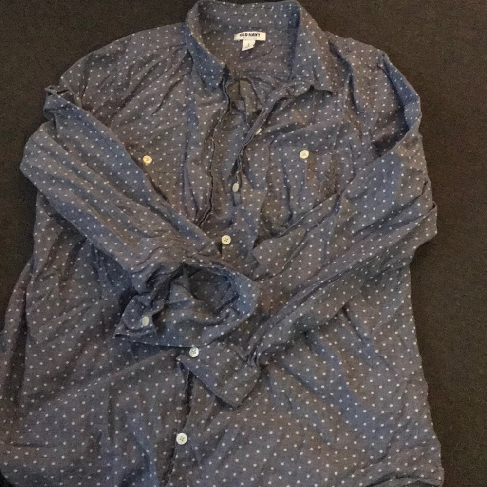 Old Navy button down chambray shirt
