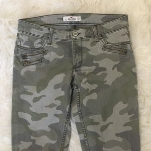 Hollister Camo Jeans